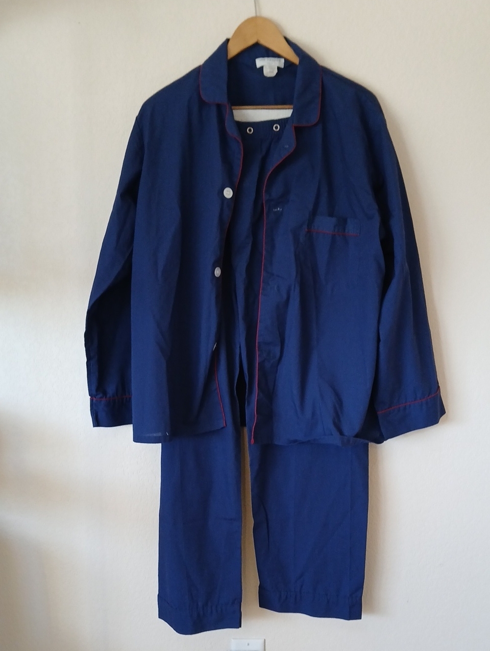 Vintage Y2K Van Heusen Blue Men's Classic Pajama Set With Red Piping